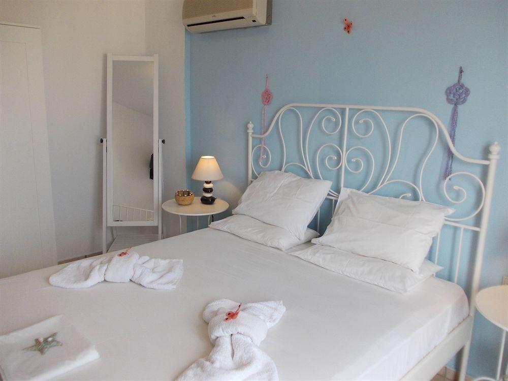 Manos Apartments Mégas Yialós-Nítes Екстериор снимка