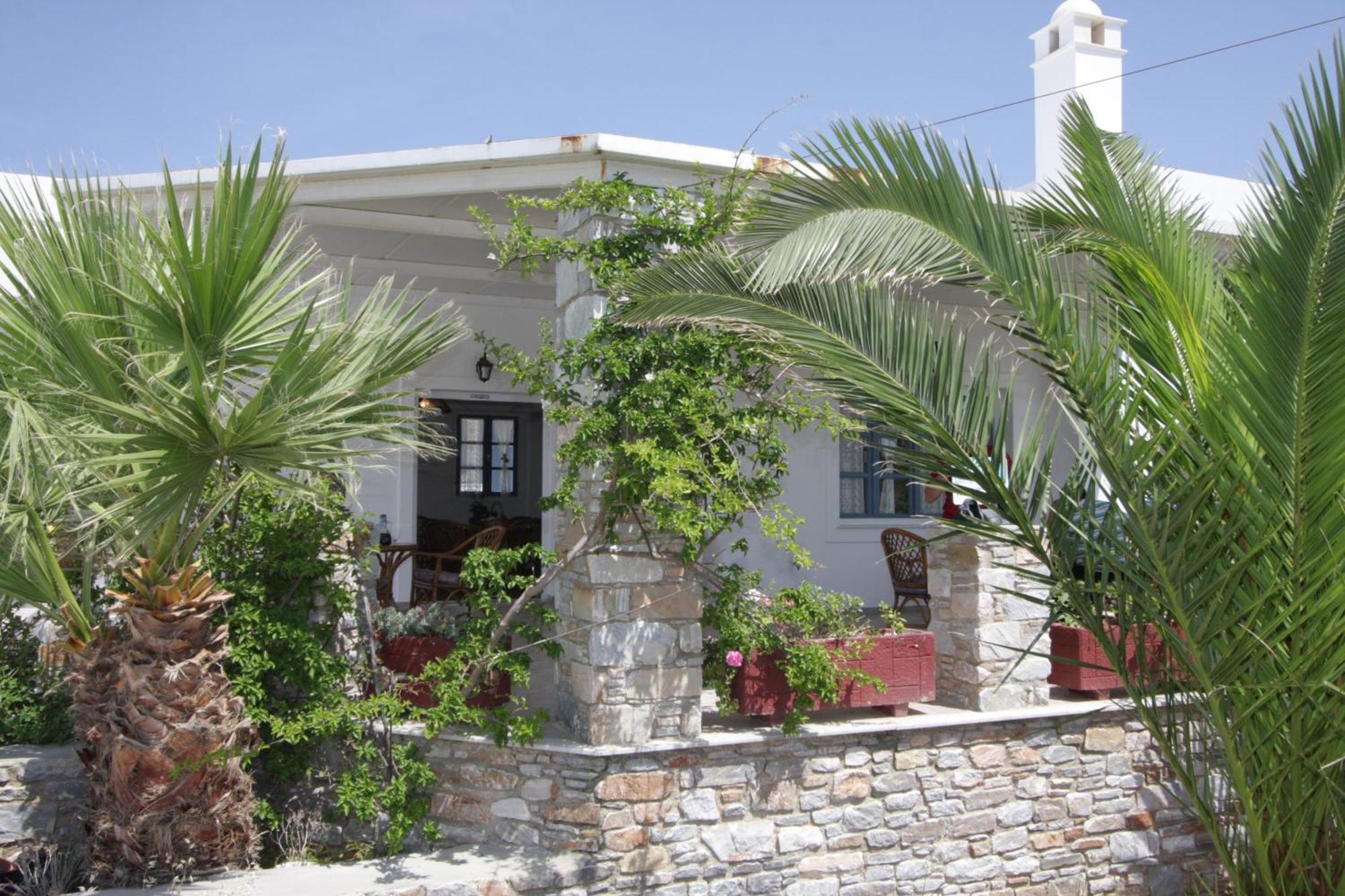 Manos Apartments Mégas Yialós-Nítes Екстериор снимка