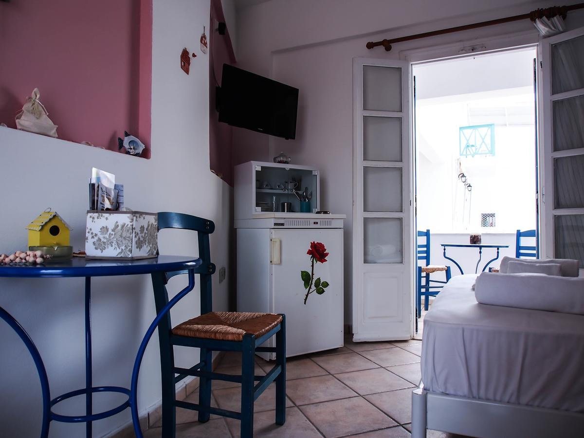 Manos Apartments Mégas Yialós-Nítes Екстериор снимка
